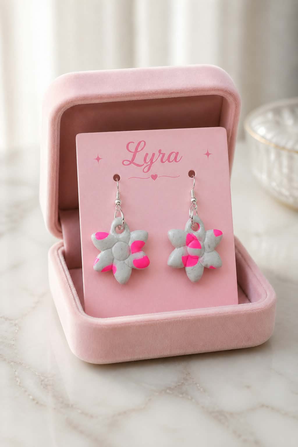 Lyra